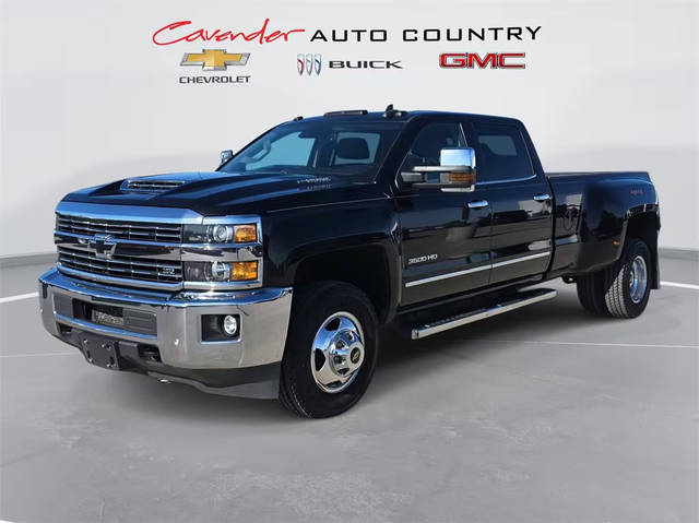 2019 Chevrolet Silverado 3500HD LTZ 4WD photo