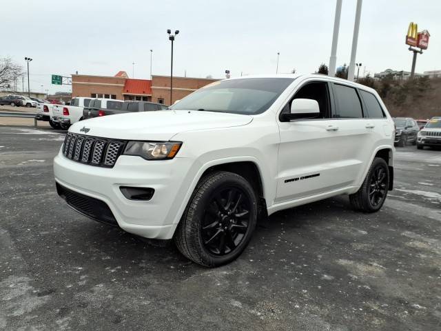 2019 Jeep Grand Cherokee Altitude 4WD photo
