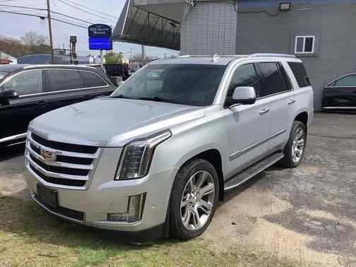2019 Cadillac Escalade Luxury 4WD photo
