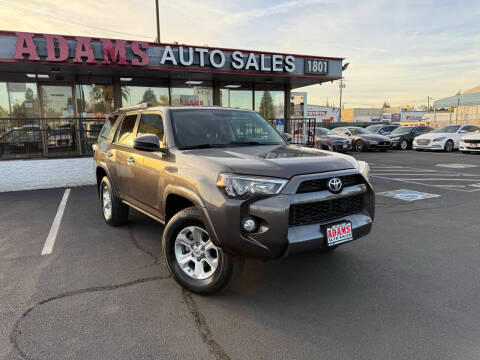 2019 Toyota 4Runner SR5 4WD photo