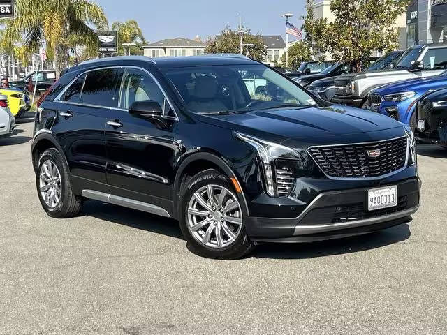 2019 Cadillac XT4 FWD Premium Luxury FWD photo