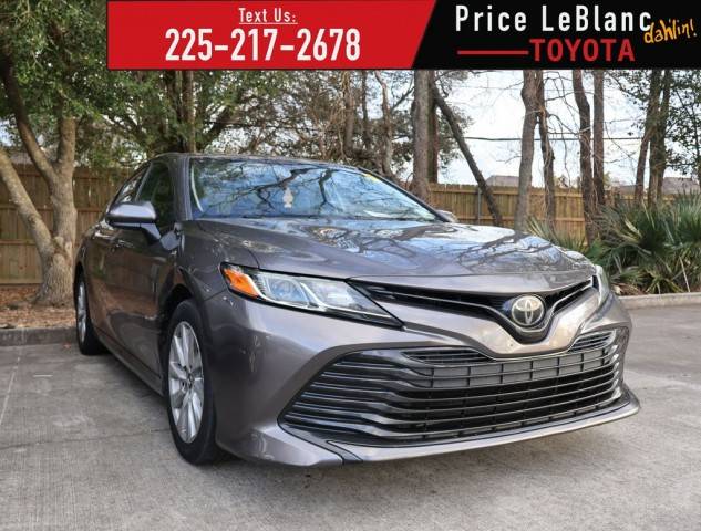 2019 Toyota Camry LE FWD photo