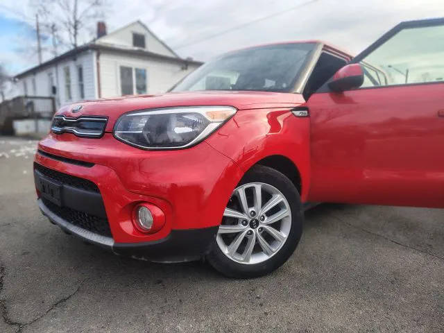 2018 Kia Soul + FWD photo