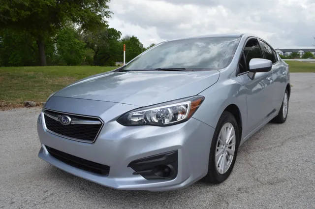 2017 Subaru Impreza Premium AWD photo