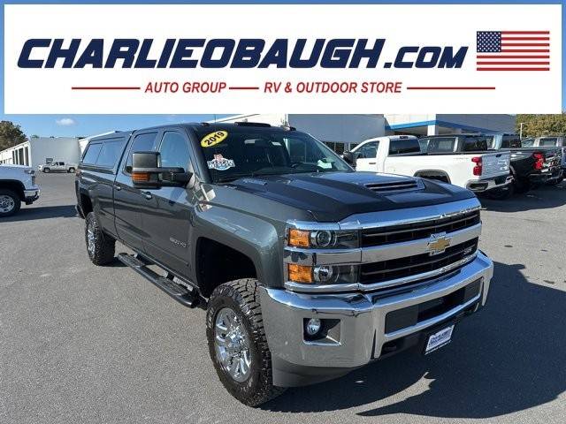 2019 Chevrolet Silverado 2500HD LT 4WD photo