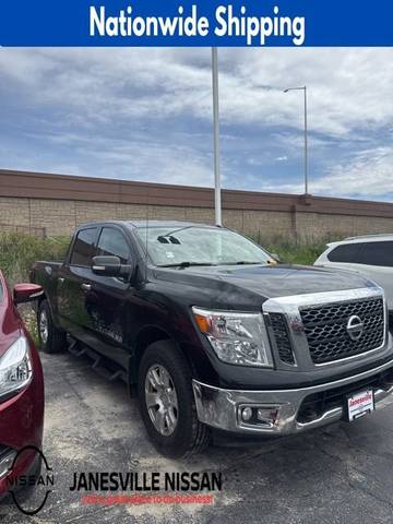 2018 Nissan Titan S 4WD photo
