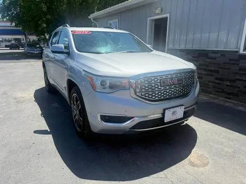 2019 GMC Acadia Denali AWD photo