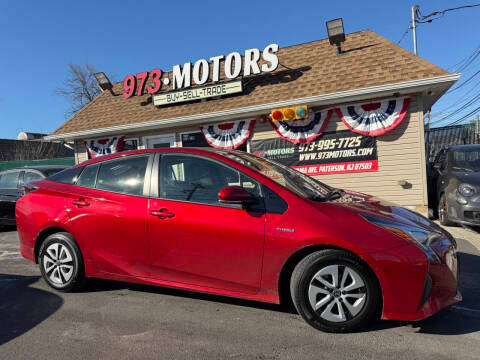 2018 Toyota Prius Four FWD photo