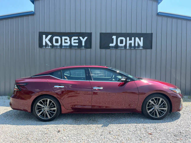 2019 Nissan Maxima Platinum FWD photo