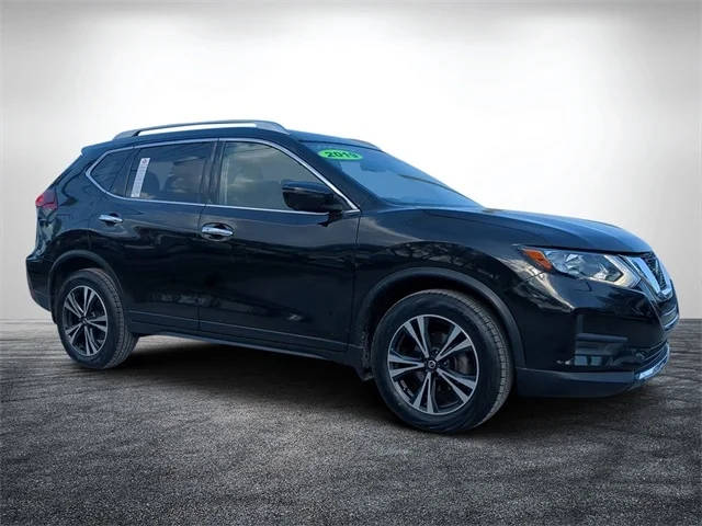 2019 Nissan Rogue SV FWD photo