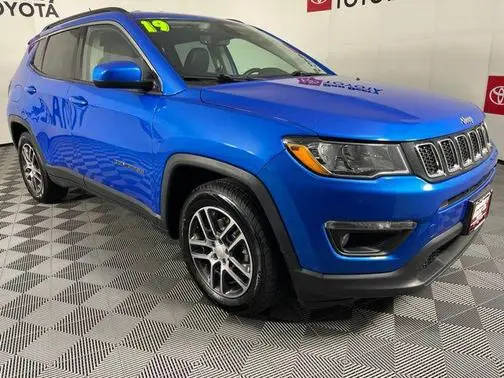 2019 Jeep Compass Latitude FWD photo