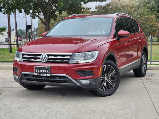 2019 Volkswagen Tiguan SEL FWD photo