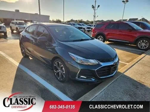 2019 Chevrolet Cruze LT FWD photo