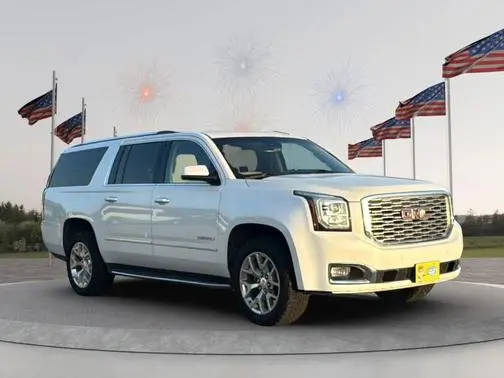 2019 GMC Yukon XL Denali 4WD photo