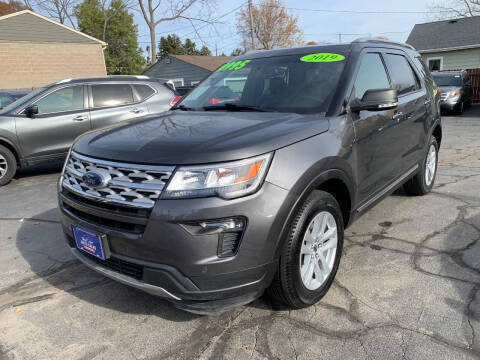 2019 Ford Explorer XLT 4WD photo