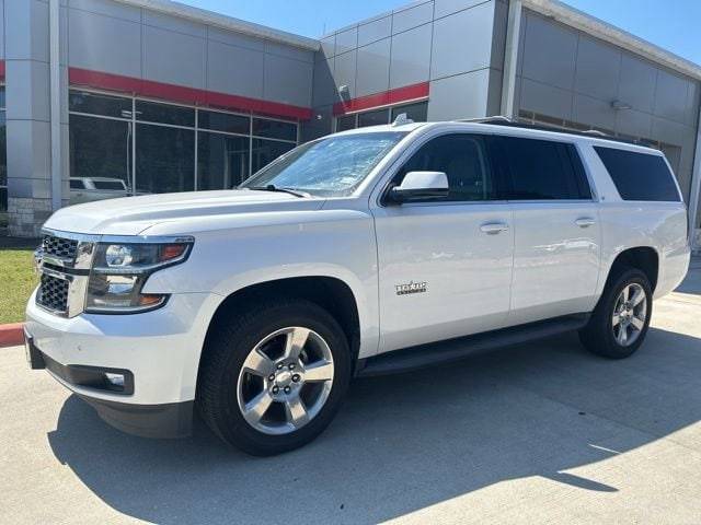 2019 Chevrolet Suburban LT RWD photo