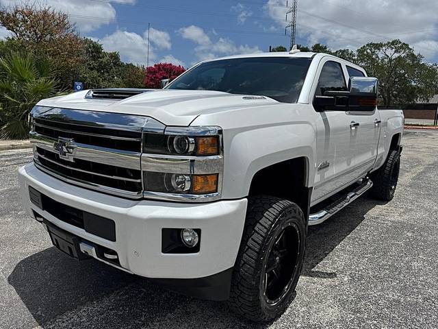 2019 Chevrolet Silverado 3500HD High Country 4WD photo
