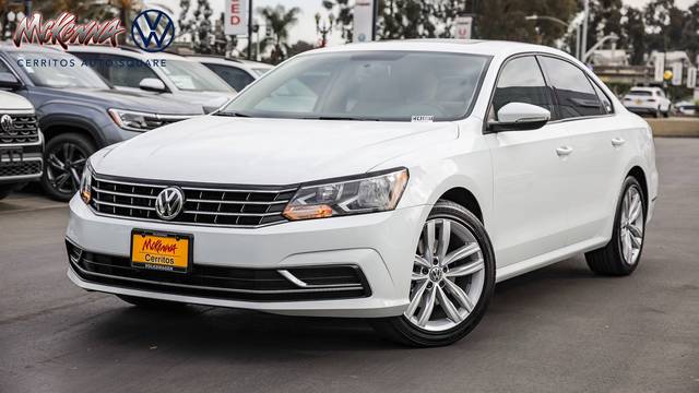 2019 Volkswagen Passat 2.0T Wolfsburg Edition FWD photo