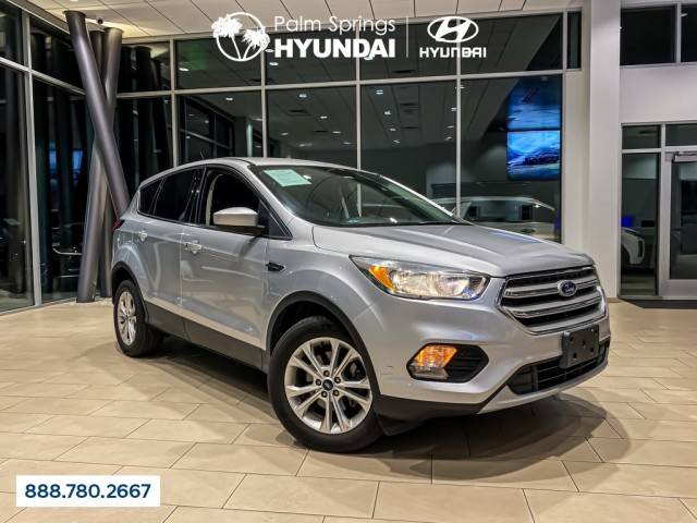 2019 Ford Escape SE FWD photo