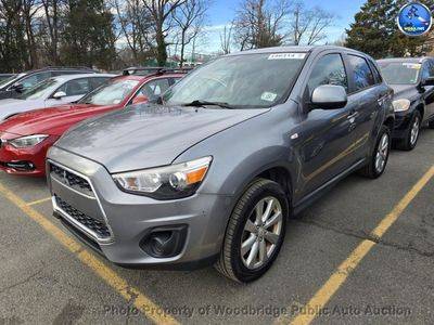 2015 Mitsubishi Outlander Sport ES FWD photo