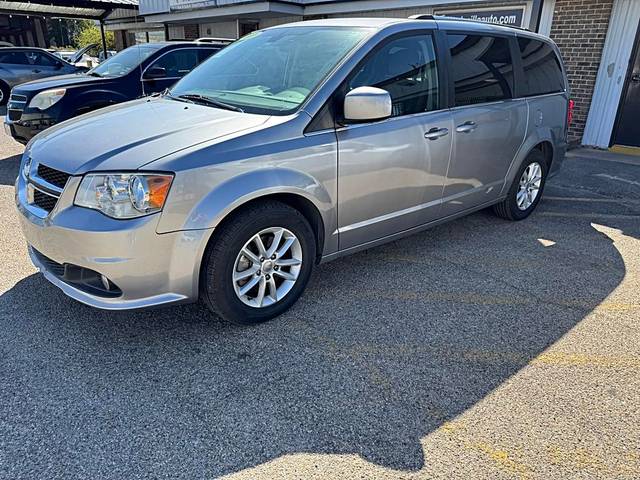 2018 Dodge Grand Caravan SXT FWD photo