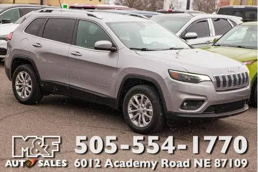 2019 Jeep Cherokee Latitude 4WD photo