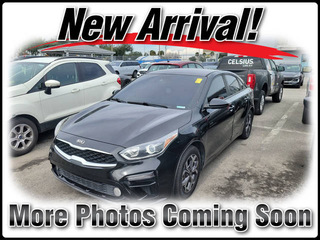 2019 Kia Forte LXS FWD photo