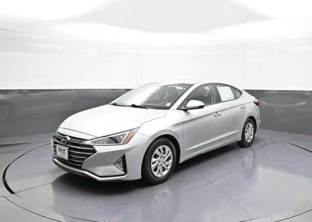 2019 Hyundai Elantra SE FWD photo