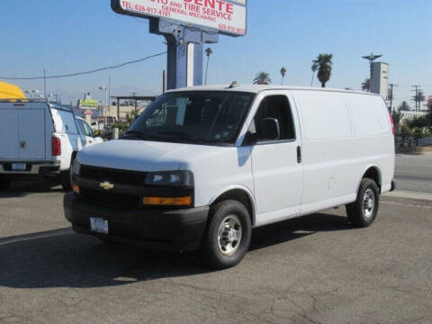 2019 Chevrolet Express Cargo  RWD photo