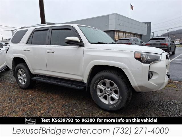 2019 Toyota 4Runner SR5 4WD photo