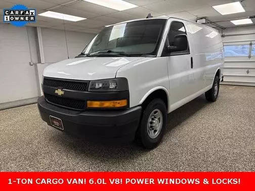 2019 Chevrolet Express Cargo  RWD photo