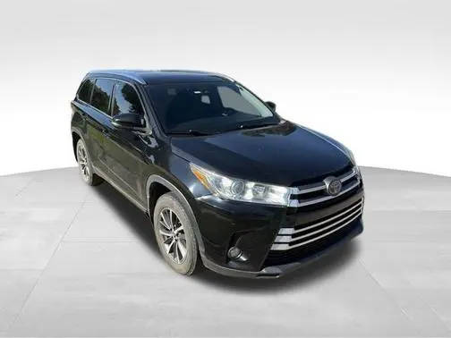 2019 Toyota Highlander XLE AWD photo