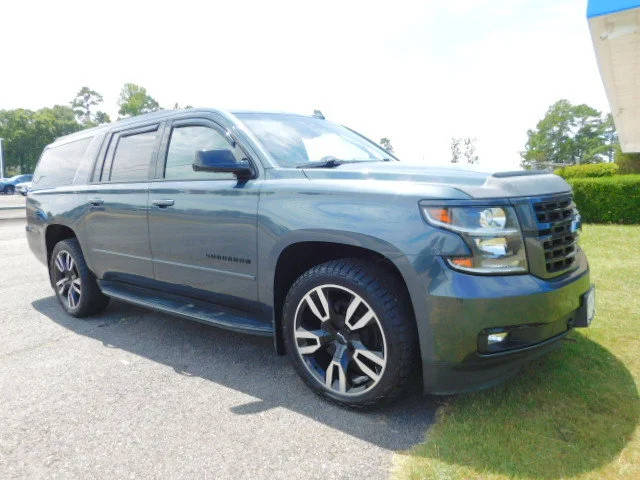 2019 Chevrolet Suburban Premier 4WD photo