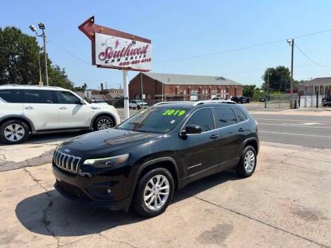2019 Jeep Cherokee Latitude FWD photo