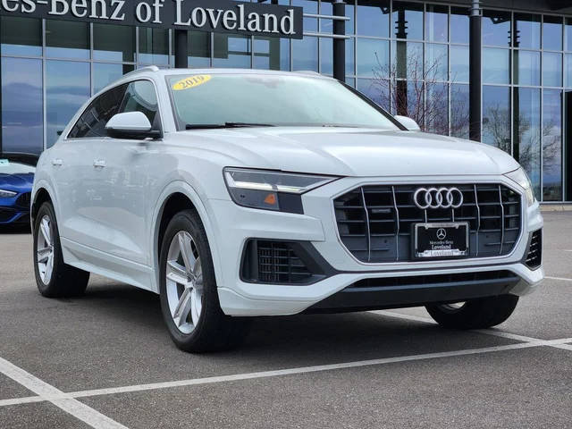 2019 Audi Q8 Premium AWD photo