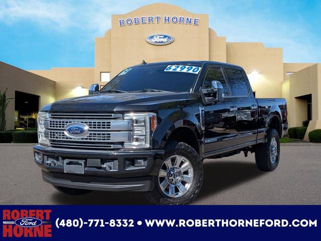 2019 Ford F-250 Super Duty Platinum 4WD photo