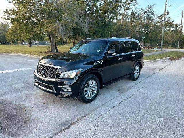 2017 Infiniti QX80  4WD photo