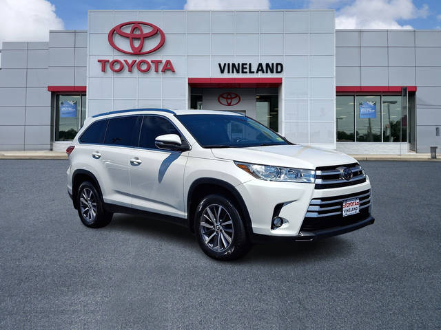 2019 Toyota Highlander XLE AWD photo