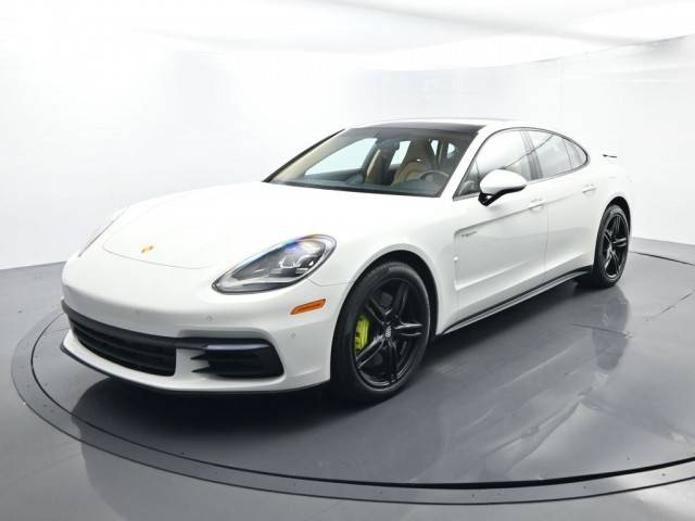 2018 Porsche Panamera 4 E-Hybrid AWD photo