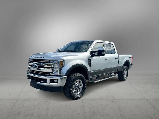 2019 Ford F-250 Super Duty LARIAT 4WD photo