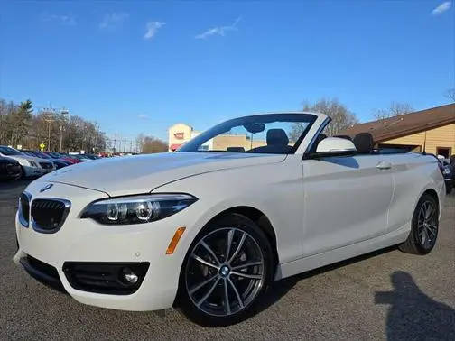 2019 BMW 2 Series 230i xDrive AWD photo