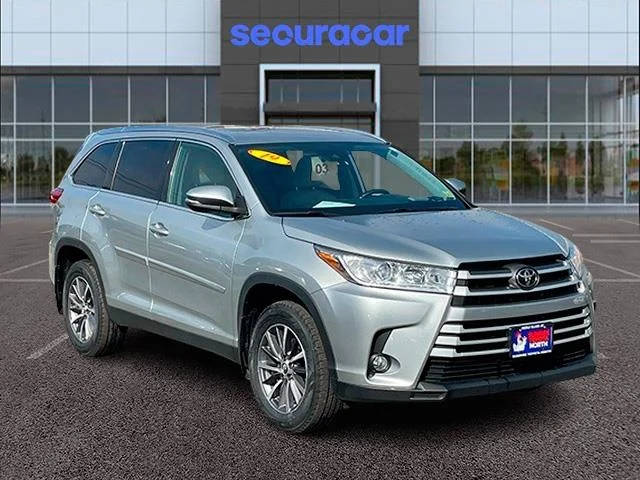 2019 Toyota Highlander XLE AWD photo