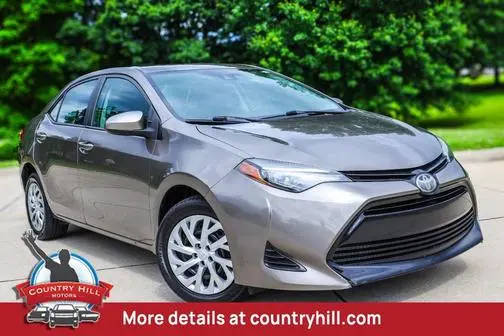 2019 Toyota Corolla LE FWD photo