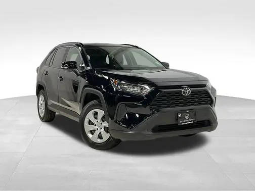 2019 Toyota RAV4 LE AWD photo