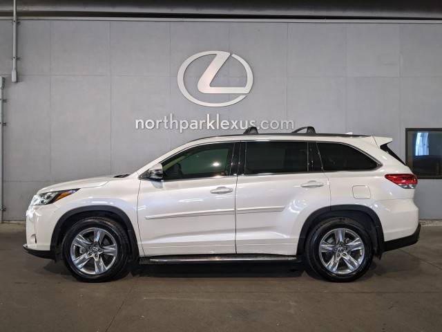 2019 Toyota Highlander Limited FWD photo