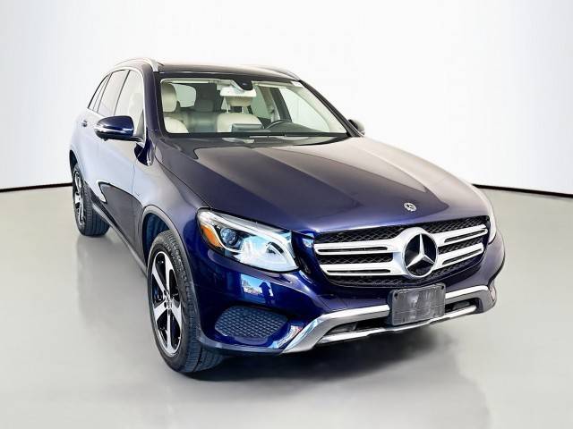 2019 Mercedes-Benz GLC-Class GLC 350e AWD photo