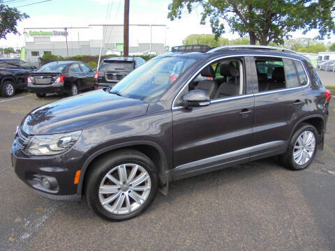 2016 Volkswagen Tiguan SE AWD photo