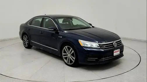 2019 Volkswagen Passat 2.0T SE R-Line FWD photo