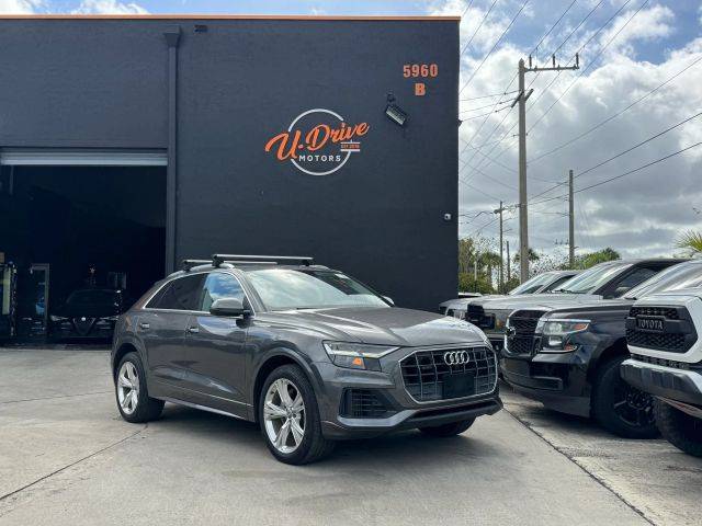 2019 Audi Q8 Premium Plus AWD photo