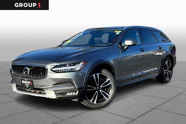 2019 Volvo V90 Cross Country  AWD photo